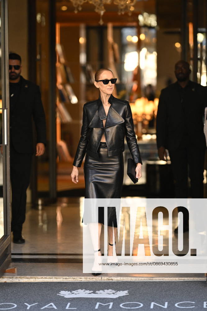Céline Dion greets her fans as she leaves theRoyal Monceau Hotel in Paris before heading to the La Plénitude Arena in Paris La Défense to continue her concert series on October 14, 2026. Pierre Perusseau, Bestimage. Céline Dion greets fans as she leaves the Royal Monceau Hotel in Paris before heading to the La Plénitude Arena in Paris La Défense to continue her concert series on October 14, 2026, Paris, France