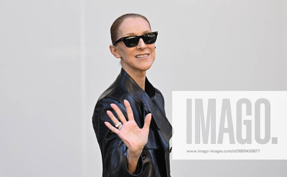 Céline Dion greets her fans as she leaves theRoyal Monceau Hotel in Paris before heading to the La Plénitude Arena in Paris La Défense to continue her concert series on October 14, 2026. Pierre Perusseau, Bestimage. Céline Dion greets fans as she leaves the Royal Monceau Hotel in Paris before heading to the La Plénitude Arena in Paris La Défense to continue her concert series on October 14, 2026, Paris, France