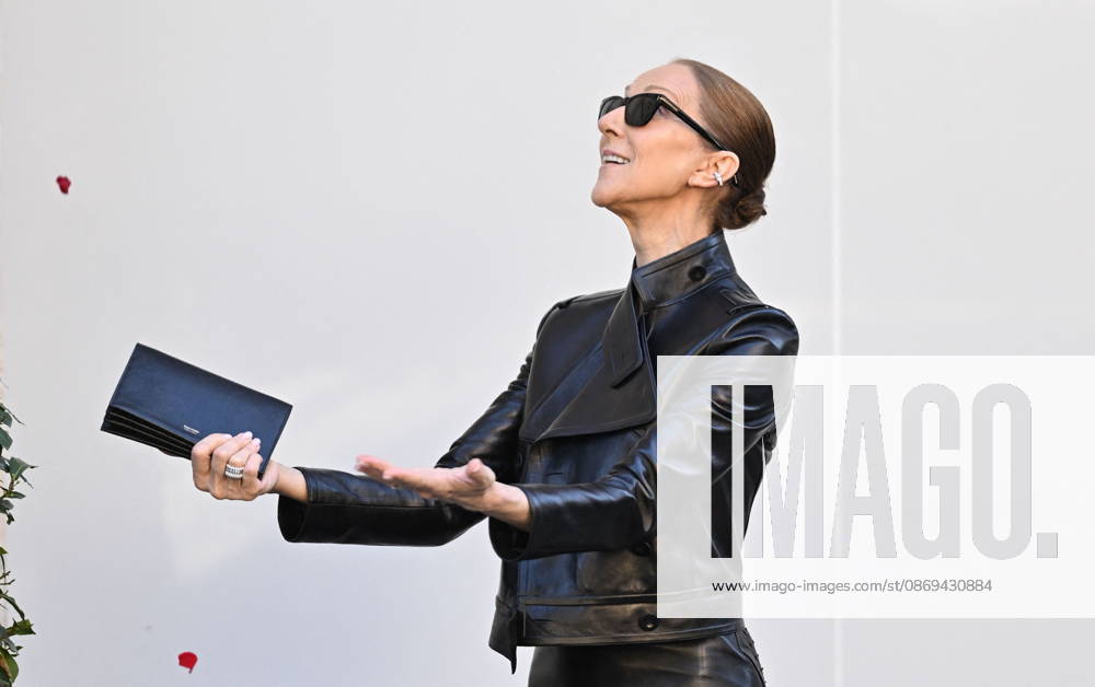 Céline Dion greets her fans as she leaves theRoyal Monceau Hotel in Paris before heading to the La Plénitude Arena in Paris La Défense to continue her concert series on October 14, 2026. Pierre Perusseau, Bestimage. Céline Dion greets fans as she leaves the Royal Monceau Hotel in Paris before heading to the La Plénitude Arena in Paris La Défense to continue her concert series on October 14, 2026, Paris, France