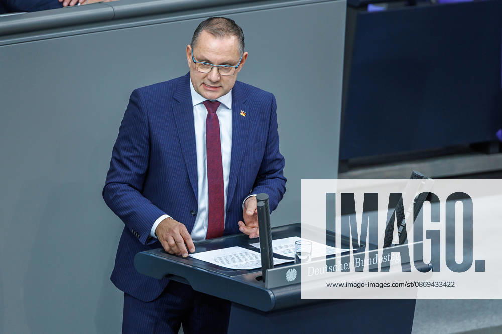Bundestag Tino Chrupalla (AfD) im Deutschen Bundestag am 14.10.26 in Berlin. Berlin Berlin Deutschland Bundestag