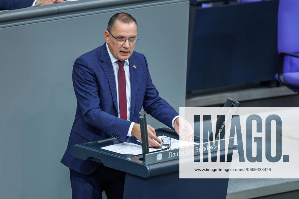 Bundestag Tino Chrupalla (AfD) im Deutschen Bundestag am 14.10.26 in Berlin. Berlin Berlin Deutschland Bundestag