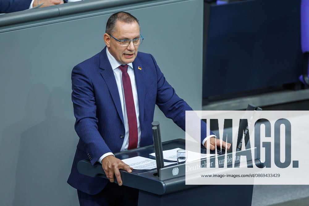 Bundestag Tino Chrupalla (AfD) im Deutschen Bundestag am 14.10.26 in Berlin. Berlin Berlin Deutschland Bundestag