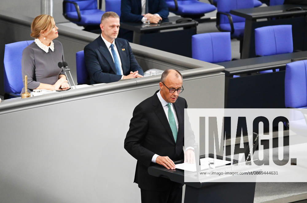 German Chancellor Friedrich Merz delivers government statement in Berlin ahead of EU Summit BERLIN, GERMANY – OCTOBER 14: German Chancellor Friedrich Merz delivers a government statement ahead of the upcoming meeting of the European Council in the Bundestag in Berlin, Germany, on October 14, 2026. Volodymyr Sindieiev Anadolu Berlin Germany. Editorial use only. Please get in touch for any other usage.