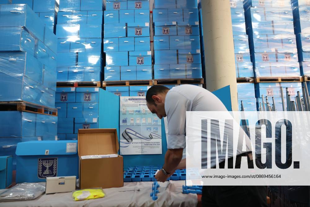 Israel Prepares For Parliamentary Elections SHOHAM, ISRAEL, OCTOBER 14, 2026: Preparations for Israels upcoming parliamentary elections at the Central Elections Committees logistics centre in Shoham. Workers organise and pack voting materials and polling station equipment during a media tour of the facility. SHOHAM Israel