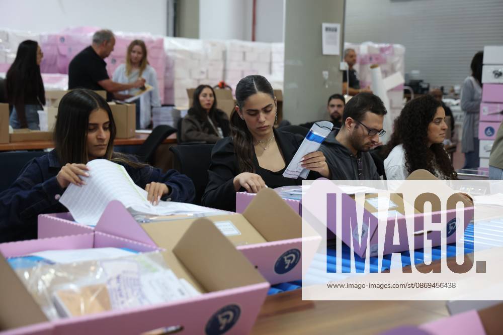 Israel Prepares For Parliamentary Elections SHOHAM, ISRAEL, OCTOBER 14, 2026: Preparations for Israels upcoming parliamentary elections at the Central Elections Committees logistics centre in Shoham. Workers organise and pack voting materials and polling station equipment during a media tour of the facility. SHOHAM Israel