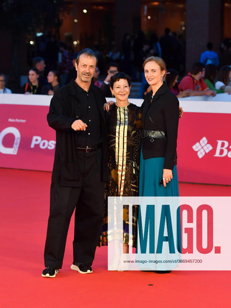 IPA89682870 - Rome, 2026 Film Festival Evening 2 Red carpet for the film ELSINORE In the photo: Andrea Occhipinti, Gabrielle Tana, Claudia Cimmino