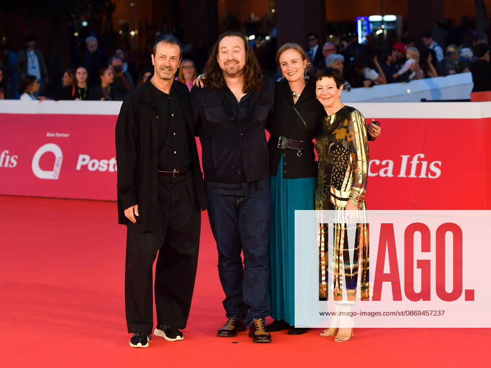 IPA89682906 - Rome, 2026 Film Festival Evening 2 Red Carpet for the film ELSINORE In the photo: Andrea Occhipinti, Gabrielle Tana, Claudia Cimmino, Simon Stone