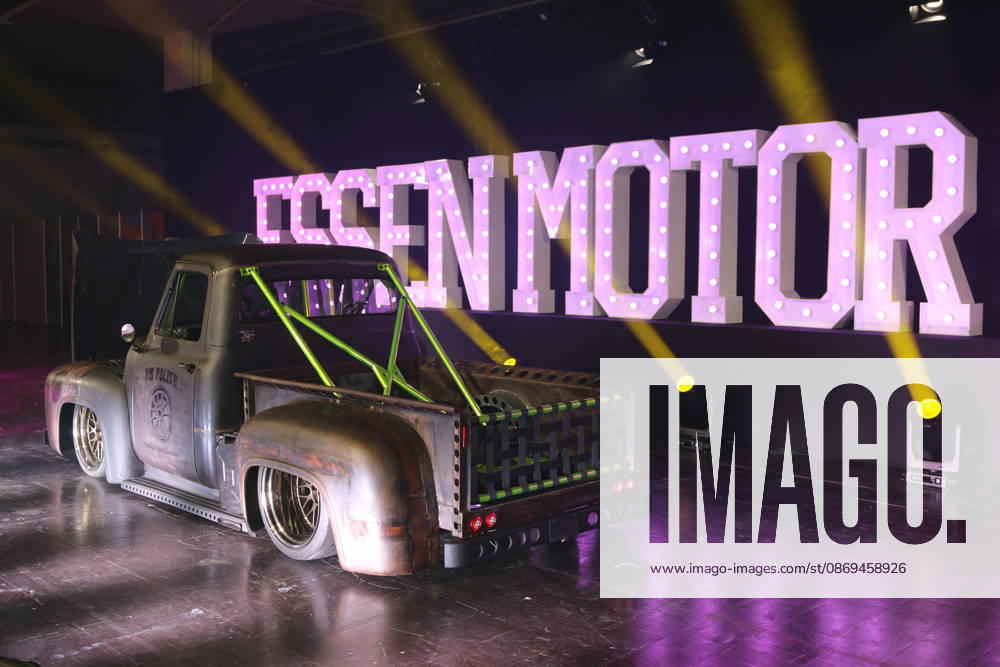 Ford F-100 Restomod (Baujahr 1954, 6.6 Liter V8 Stroker, Gewinner des European Tuning Showdown 2026, Sonderschau tuningXperience), Medientermin Carwalk zur Essen Motor Show am 14.10.2026 in der Messe Essen im Vorfeld der Essen Motor Show 2026 (28.11.-06.12.2026, EMS Preview 27.11.2026)