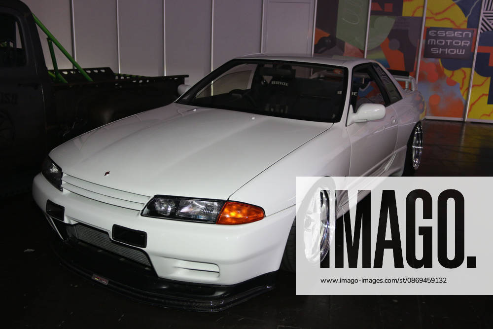 Nissan Skyline BNR32 GT-R V-Spec II (Baujahr 1994, aktuelles Kampagnenfahrzeug der Essen Motor Show 2026, Sonderschau tuningXperience), Medientermin Carwalk zur Essen Motor Show am 14.10.2026 in der Messe Essen im Vorfeld der Essen Motor Show 2026 (28.11.-06.12.2026, EMS Preview 27.11.2026)