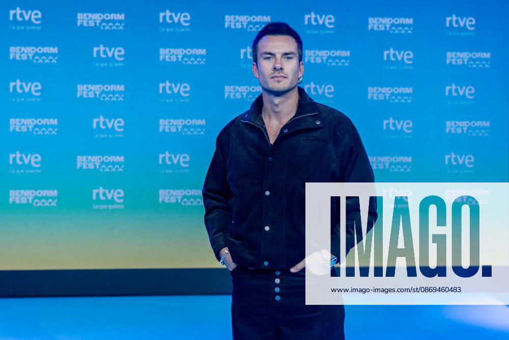 RTVE Announces the Artists Selected to Participate in Benidorm Fest 2027 Singer Andrés Koi during the presentation of the artists who will participate in Benidorm Fest 2027, on October 14, 2026, in Madrid, Spain. The sixth edition of Benidorm Fest will be held from January 23 to 30, 2027, returning to its traditional dates on the calendar after having been moved to February for the previous edition. OCTOBER 14, 2026 BENIDORM FEST ARTISTS MUSIC SINGERS Madrid Madrid, Spain