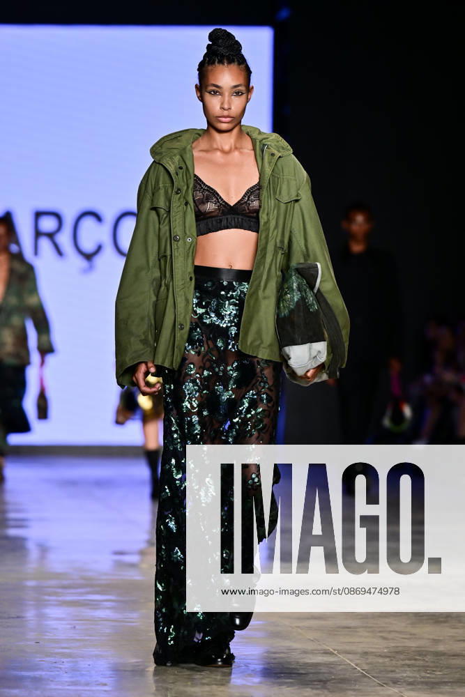 SãO PAULO, SP - 14.10.2026: SPFW N61 - À La Garçonne brand fashion show, at SPFW N61, (São Paulo Fashion Week) this Wednesday (14), at Pavilhão das Culturas Brasileiras (PACUBRA), Parque do Ibirapuera, São Paulo, SP. x3031725x RobertoxCasimiro