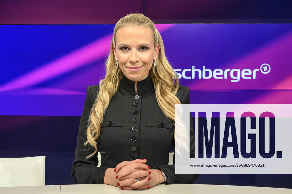 Im Bild v.l.: Nena Brockhaus (Journalistin), GER, Berlin, Studio, zu Gast bei Maischberger, politische Talkshow, TV, Format, mit Moderatorin Sandra Maischberger, Das Erste, aus Adlershof Am Studio 20, 14.10.2026,