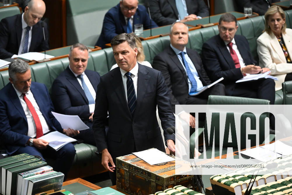 QUESTION TIME, Australian Opposition Leader Angus Taylor speaks during Question Time in the House of Representatives at Parliament House in Canberra, Thursday, October 15, 2026. ( NO ARCHIVING CANBERRA AUSTRALIAN CAPITAL TERRITORY Australia