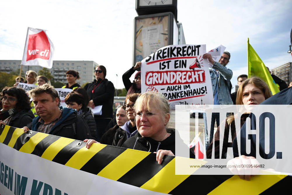 Charite workers strike over working conditions in Berlin BERLIN, GERMANY - OCTOBER 15: Workers at Charite, one of Germany’s largest university hospitals, take part in a warning strike called by the ver.di trade union, demanding better working conditions and reduced workloads, in Berlin, Germany, October 15, 2026. Volodymyr Sindieiev Anadolu Berlin Germany. Editorial use only. Please get in touch for any other usage.