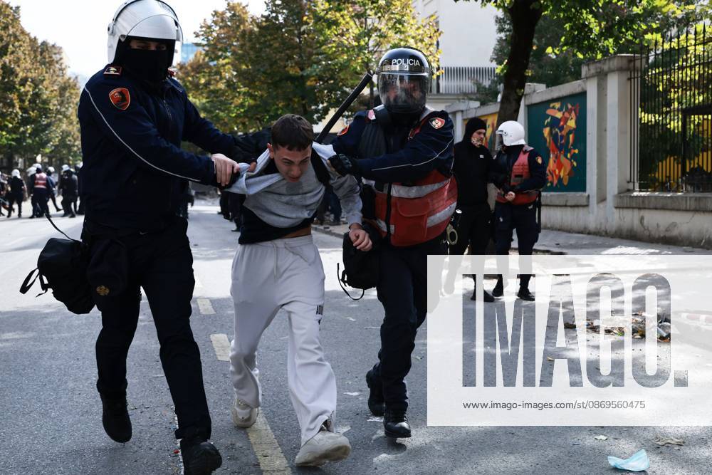 Tirana, AL: TIRANA, ALBANIA, OCTOBER 15, 2026: Students and other demonstrators take part in continuing anti-government protests in Tirana, demanding improved university conditions and the resignation of Prime Minister Edi Rama. Protesters clash with riot police as the unrest continues for a third consecutive day. Tirana AL - ZUMAq101 20261015_zna_q101_059