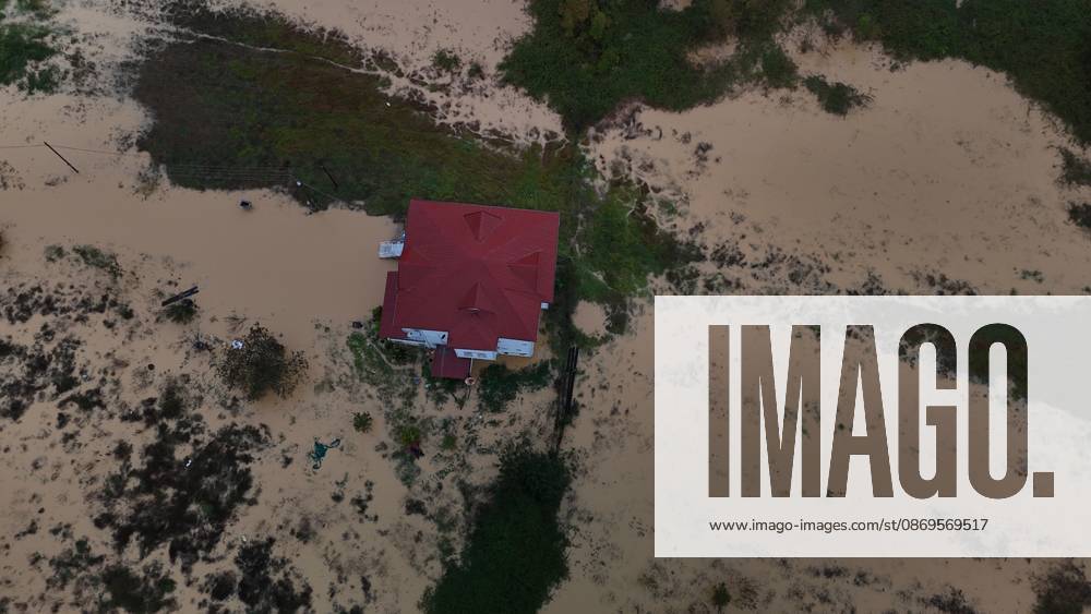 Heavy rain caused flooding in Turkiye s Sakarya SAKARYA, TURKIYE - OCTOBER 15: An aerialview of flooded streets and damaged residential areas after heavy rainfall caused streams and drainage channels to overflow in the Alandere neighborhood of the Kocaali district in Sakarya, Turkiye on October 15, 2026. Homes and roads were submerged due to the localized flash flooding following torrential downpours. Davut Genc Anadolu Sakarya Turkey. Editorial use only. Please get in touch for any other usage.