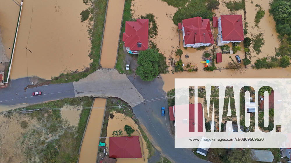 Heavy rain caused flooding in Turkiye s Sakarya SAKARYA, TURKIYE - OCTOBER 15: An aerialview of flooded streets and damaged residential areas after heavy rainfall caused streams and drainage channels to overflow in the Alandere neighborhood of the Kocaali district in Sakarya, Turkiye on October 15, 2026. Homes and roads were submerged due to the localized flash flooding following torrential downpours. Davut Genc Anadolu Sakarya Turkey. Editorial use only. Please get in touch for any other usage.