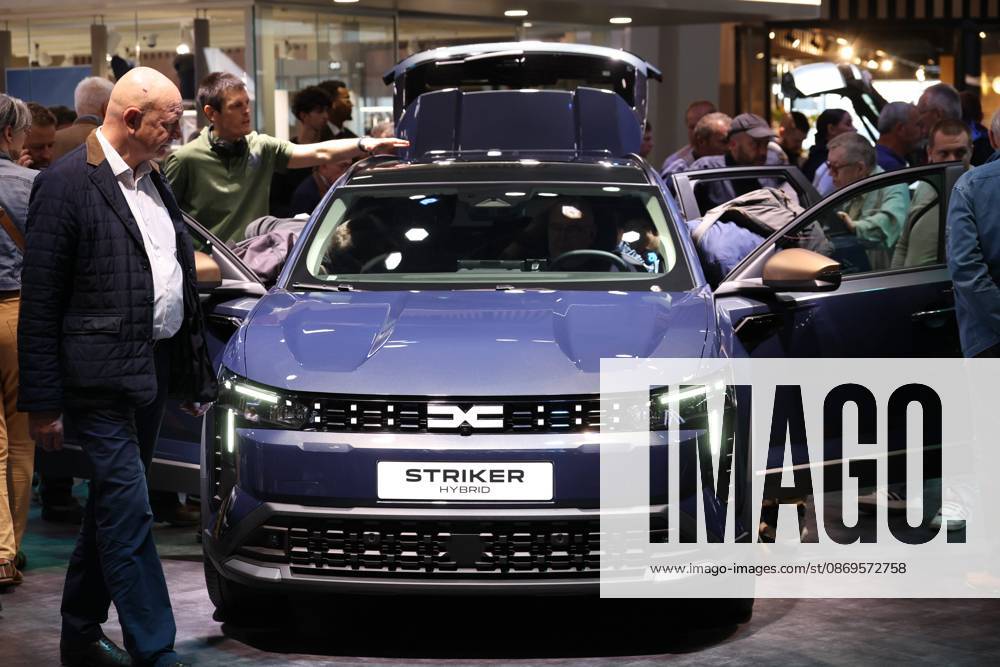 PARIS AUTO SHOW PHOTO PQR LE PARISIEN Le Parisien Arnaud Journois PARIS 10 15 2026 Paris, October 15, 2026 Mondial de l2026 Dacia Striker Station Wagon Photo Le Parisien Arnaud Journois Oct. 15, 2026 Paris Motor Show PARIS 75 France