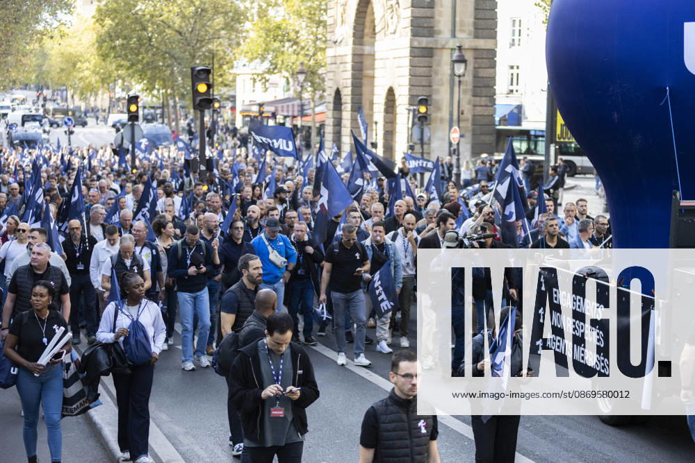 Police Officers Protest - Paris Several thousand police officers from the UN1TE police union demonstrated in Paris on October 15, 2026 to protest against their working conditions. Photos by Jérémy Paoloni ABACAPRESS.COM Paris France