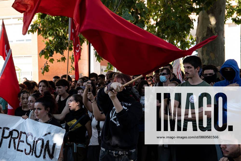 MADRID, SPAIN - OCTOBER 15, 2026: Hundreds of students have gathered at the Complutense University of Madrid to denounce the police charges that took place yesterday on campus and to demand the release and dismissal of charges against the five students arrested during the protest. The march proceeded to the Geography and History Department, where seven police vans had set up a security perimeter. The students demanded more funding for the public university which is under the jurisdiction of the Community of Madrid, governed by the conservative Peoples Party and the removal of police from the campus which falls under the jurisdiction of the central government led by the Socialist Party. Madrid Spain - ZUMAq101 20261015_zna_q101_124