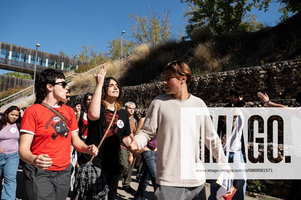MADRID, SPAIN - OCTOBER 15, 2026: Hundreds of students have gathered at the Complutense University of Madrid to denounce the police charges that took place yesterday on campus and to demand the release and dismissal of charges against the five students arrested during the protest. The march proceeded to the Geography and History Department, where seven police vans had set up a security perimeter. The students demanded more funding for the public university which is under the jurisdiction of the Community of Madrid, governed by the conservative Peoples Party and the removal of police from the campus which falls under the jurisdiction of the central government led by the Socialist Party. Madrid Spain - ZUMAq101 20261015_zna_q101_125