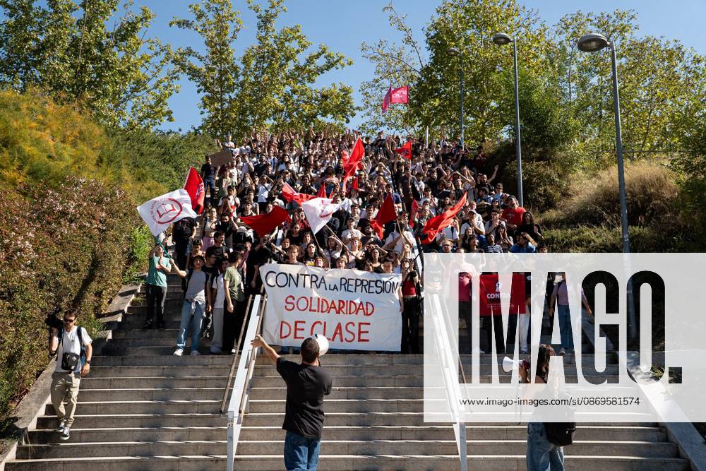 MADRID, SPAIN - OCTOBER 15, 2026: Hundreds of students have gathered at the Complutense University of Madrid to denounce the police charges that took place yesterday on campus and to demand the release and dismissal of charges against the five students arrested during the protest. The march proceeded to the Geography and History Department, where seven police vans had set up a security perimeter. The students demanded more funding for the public university which is under the jurisdiction of the Community of Madrid, governed by the conservative Peoples Party and the removal of police from the campus which falls under the jurisdiction of the central government led by the Socialist Party. Madrid Spain - ZUMAq101 20261015_zna_q101_127