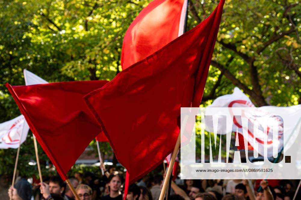 MADRID, SPAIN - OCTOBER 15, 2026: Hundreds of students have gathered at the Complutense University of Madrid to denounce the police charges that took place yesterday on campus and to demand the release and dismissal of charges against the five students arrested during the protest. The march proceeded to the Geography and History Department, where seven police vans had set up a security perimeter. The students demanded more funding for the public university which is under the jurisdiction of the Community of Madrid, governed by the conservative Peoples Party and the removal of police from the campus which falls under the jurisdiction of the central government led by the Socialist Party. Madrid Spain - ZUMAq101 20261015_zna_q101_129
