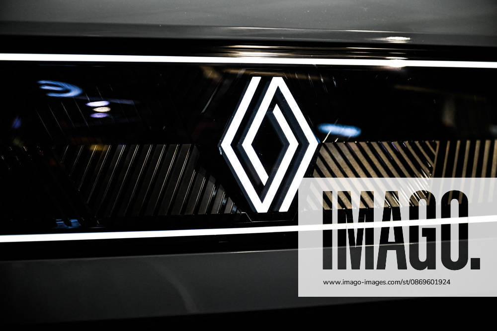 Paris Motor Show 2026 Renault Automobile Logo at the International Motor Show 2026 in Paris Porte de Versailles on October 15,2026. Photo by Tomas Stevens ABACAPRESS.COM Paris France