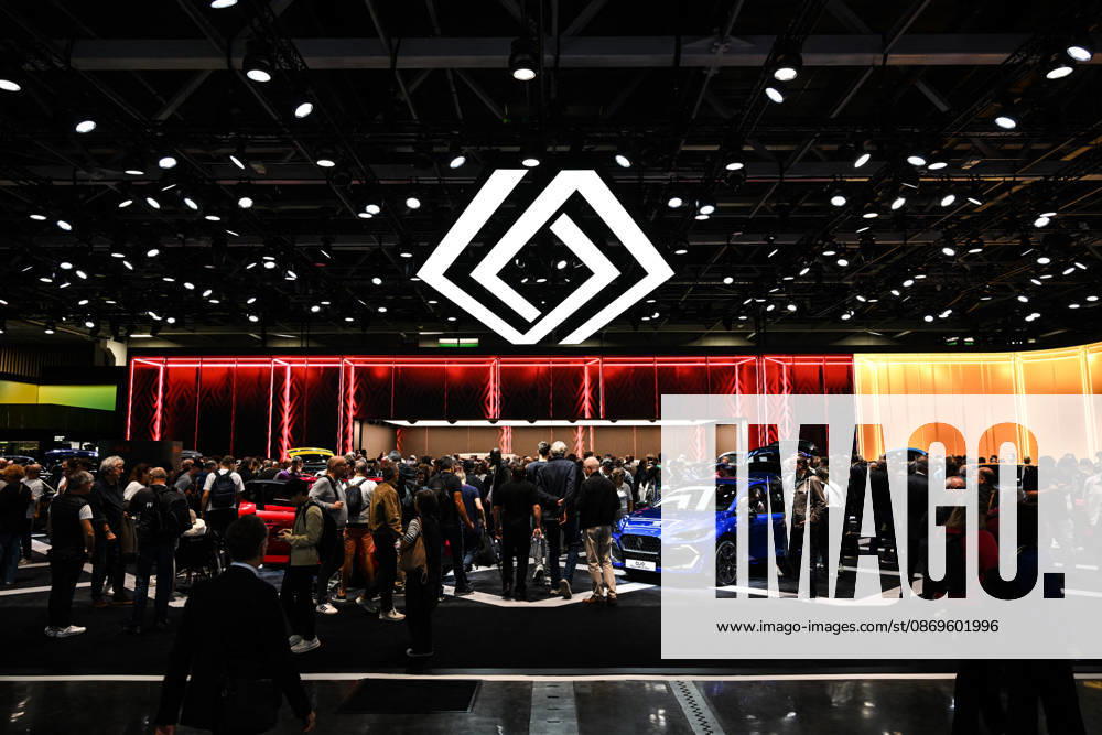 Paris Motor Show 2026 Renault automobile logo at the International Motor Show 2026 in Paris Porte de Versailles on October 15,2026. Photo by Tomas Stevens ABACAPRESS.COM Paris France
