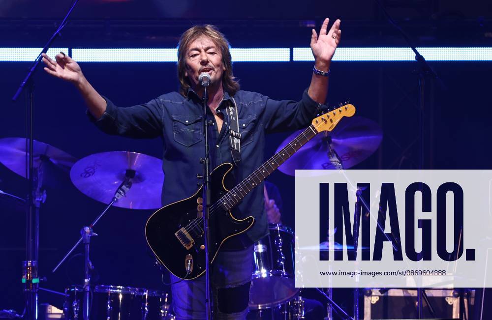 Chris Norman & Band - Lifelines Tour 2026 - Erfurt NUR ZUR REDAKTIONELLEN NUTZUNG 15.10.2026, Erfurt, Messehalle, Chris Norman & Band - Lifelines Tour 2026 (Christopher Ward) Chris Norman ist ein britischer Singer-Songwriter, der von 1975 bis 1986 Saenger und Gitarrist der britischen Pop- Rockband Smokie war