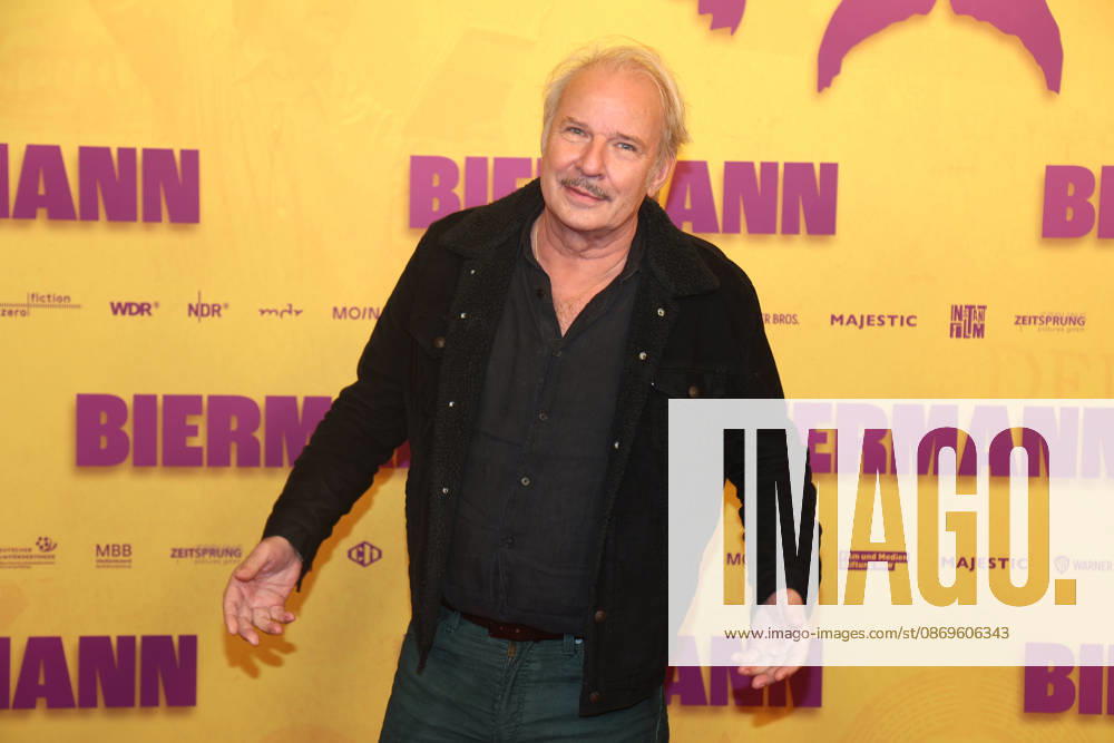 Berlin Premiere des Dokumentarfilms BIERMANN in Berlin Berlin, 15.10.2026 Leander Haußmann bei der Berlin Premiere des Dokumentarfilms BIERMANN im Kino International in Berlin Berlin Deutschland