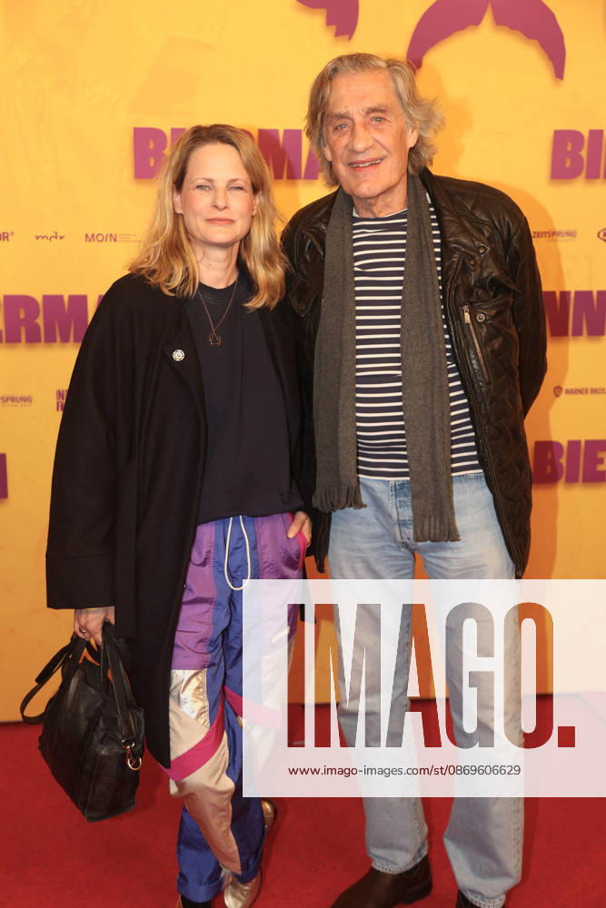 Berlin Premiere des Dokumentarfilms BIERMANN in Berlin Berlin, 15.10.2026 Leander Haußmann und Antje Riis bei der Berlin Premiere des Dokumentarfilms BIERMANN im Kino International in Berlin Berlin Deutschland