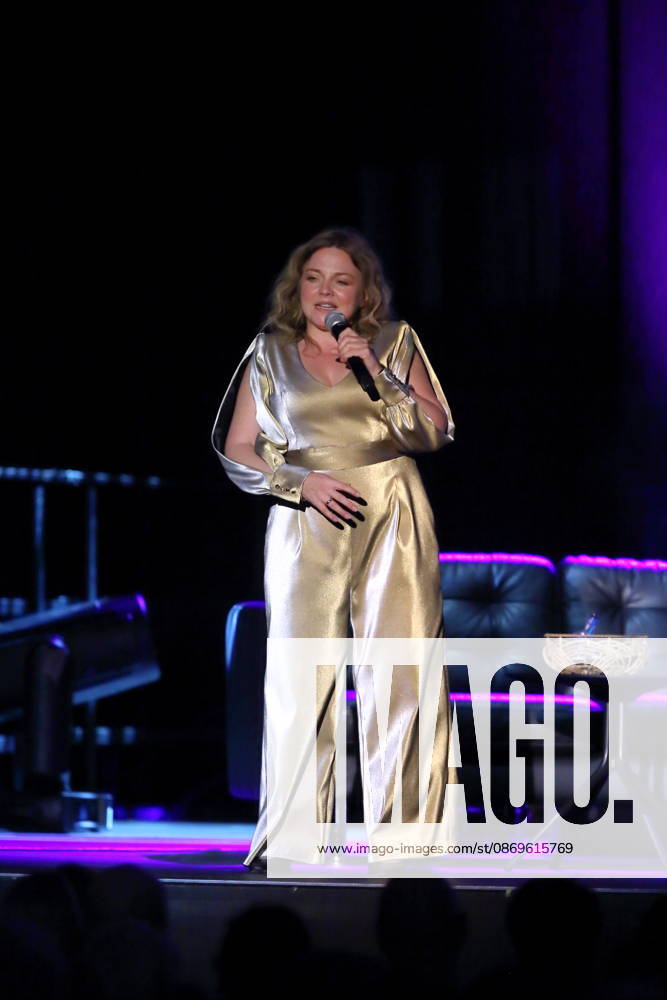 Annett Louisan bei einem Konzert im Tempodrom in Berlin, 15. Oktober 2026. Annett Louisan Konzert Berlin