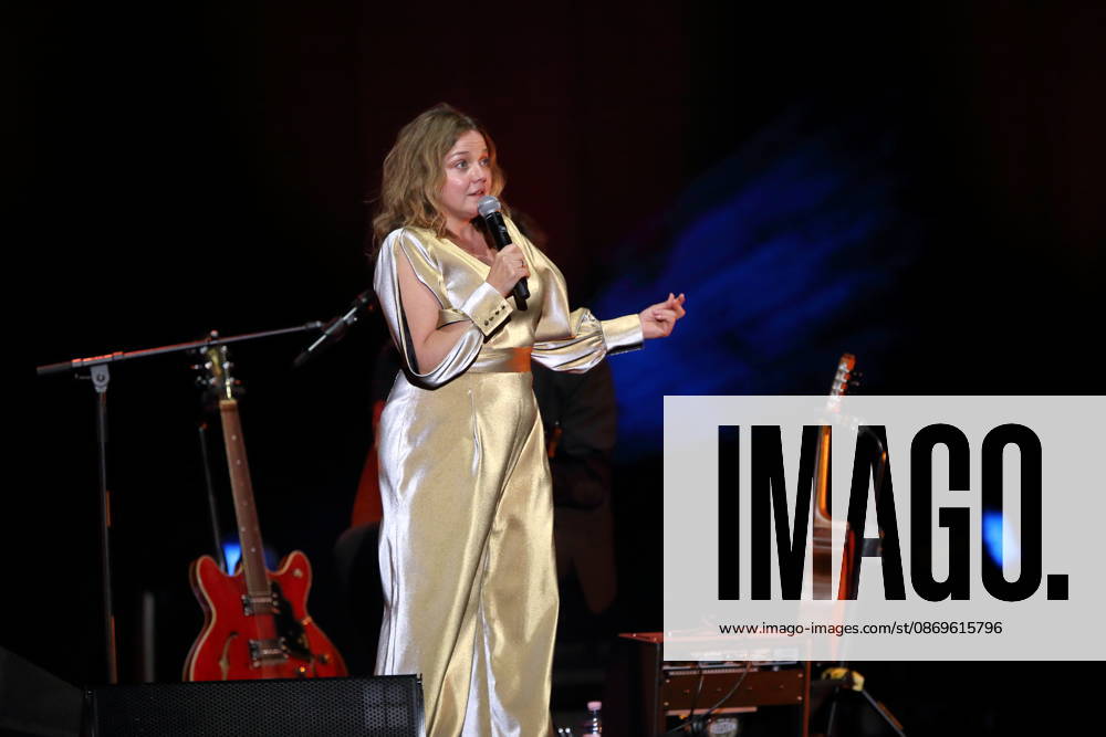 Annett Louisan bei einem Konzert im Tempodrom in Berlin, 15. Oktober 2026. Annett Louisan Konzert Berlin