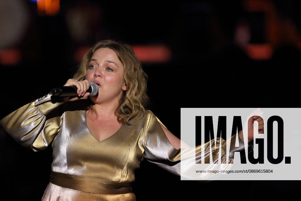 Annett Louisan bei einem Konzert im Tempodrom in Berlin, 15. Oktober 2026. Annett Louisan Konzert Berlin