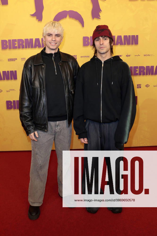 Van Holzen bei der Premiere des Dokumentarfilms Biermann im Kino International. Berlin