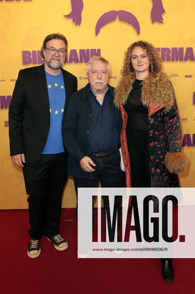 Jens Meurer, Wolf Biermann und Gast bei der Premiere des Dokumentarfilms Biermann im Kino International. Berlin