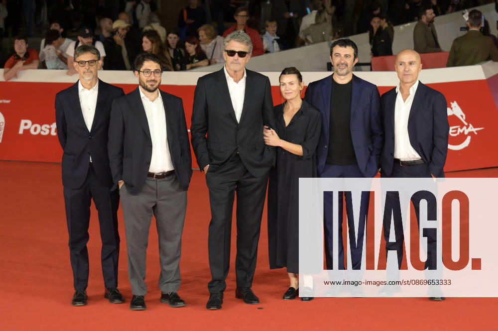 Mario Gianani, Pawel Pawlikowski, Lorenzo Gangarossa, Lorenzo Mieli und Gäste attends at red carpet of Fatherland at Auditorium Parco della Musica in Rome.