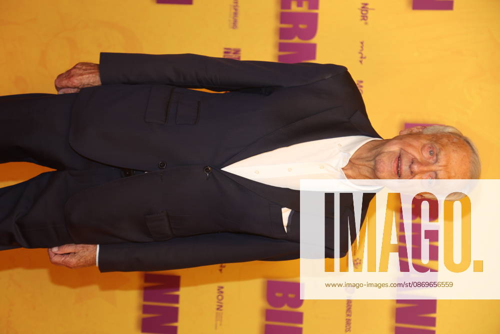 Bernd Neumann bei der Premiere des Dokumentarfilms Biermann im Kino International. Berlin
