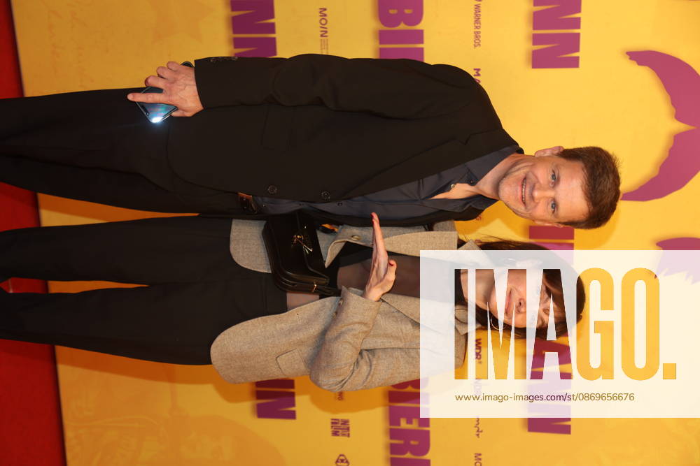 Benjamin Herrmann und Caroline Rosales bei der Premiere des Dokumentarfilms Biermann im Kino International. Berlin