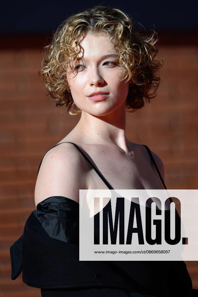 News - Rome Film Fest 2026 - DAY 2 Giulia Fazzini attends the Memoriae red carpet during the 21th Rome Film Festival at Auditorium Parco Della Musica on October 15, 2026 in Rome, Italy. Roma Auditorium Parco della Musica Italy