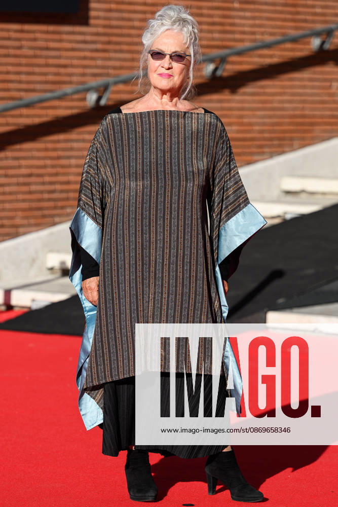 News - Rome Film Fest 2026 - DAY 2 Elisabetta De Palo attends the Memoriae red carpet during the 21th Rome Film Festival at Auditorium Parco Della Musica on October 15, 2026 in Rome, Italy. Roma Auditorium Parco della Musica Italy