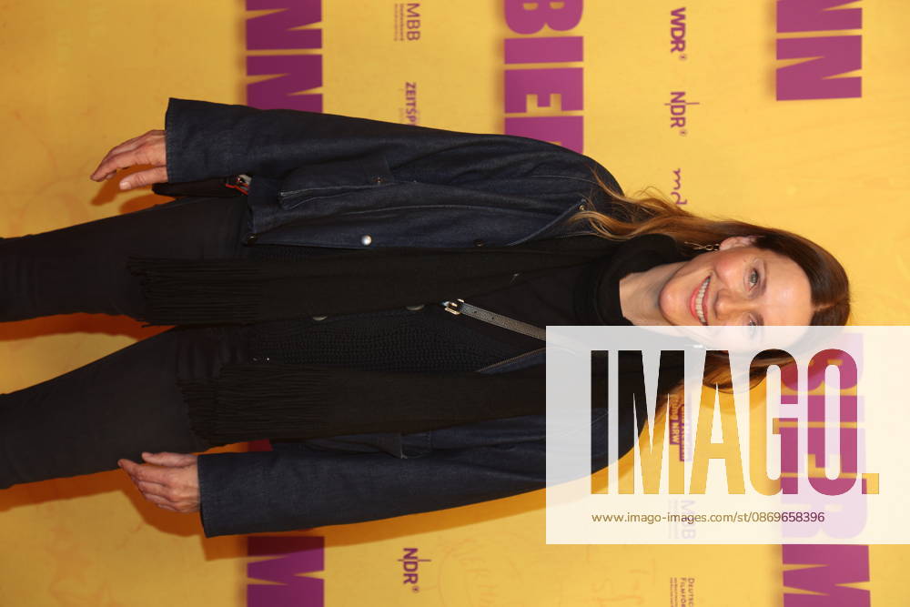 Bettina Lamprecht bei der Premiere des Dokumentarfilms Biermann im Kino International. Berlin
