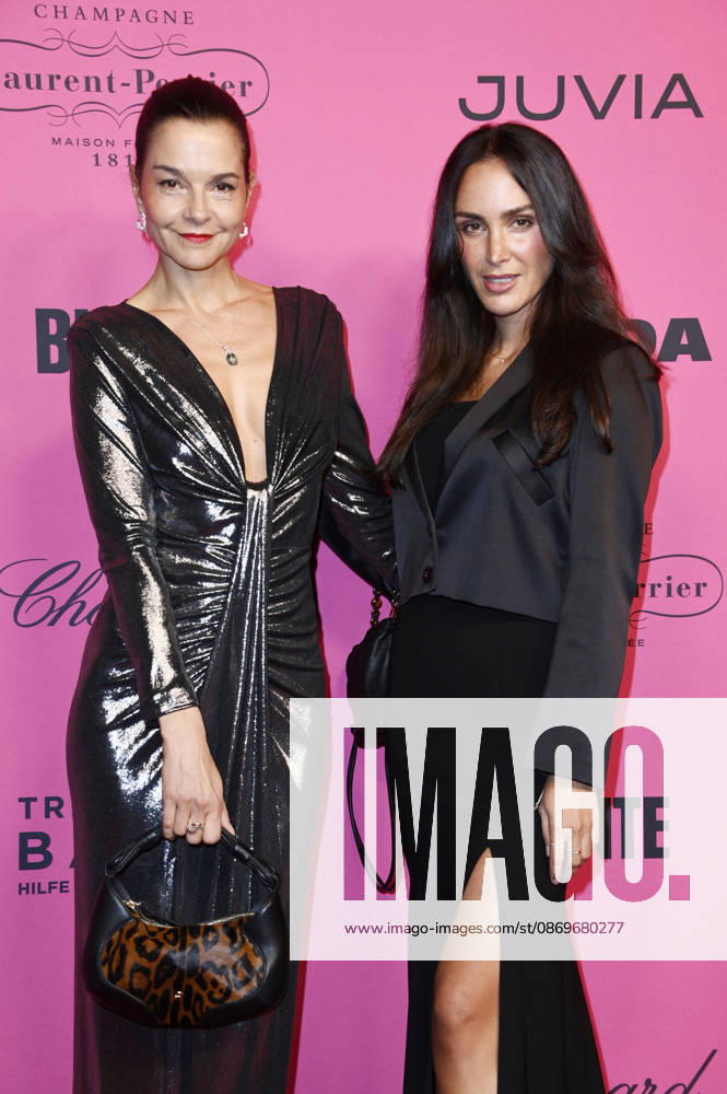 Susan Hoecke und Minu Heydari beim Tribute to Bambi 2026 in der Fotografiska Berlin. Berlin