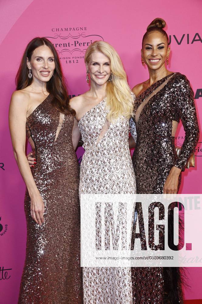 Anna Verkhorubova, Natascha Gruen und Enyerlina Sanchez beim Tribute to Bambi 2026 in der Fotografiska Berlin. Berlin