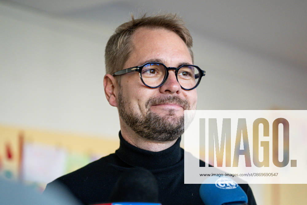 TOP 09 Chairman Matej Ondrej Havel speaks to journalists after casting his vote in the second round of the Senate elections in the Hradec Kralove district, in Hradec Kralove, Hradec Kralove Region, Czech republic on October 16, 2026. (CTKxPhoto DavidxTanecek) CTKPhotoP2026101605265 CTKPhotoP2026101605265