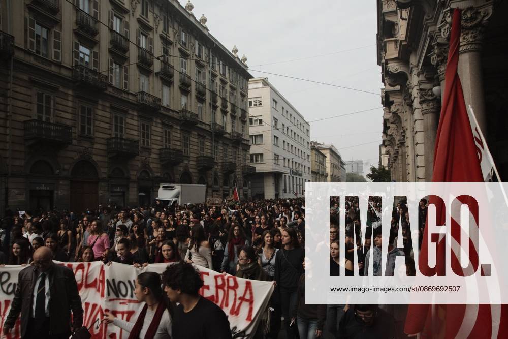 TURIN, ITALY, OCTOBER 16, 2026: Students demonstrate against deteriorating school buildings, insufficient education funding and job insecurity, calling for greater investment in education rather than military spending. Clashes break out in Piazza Castello, where police use water cannons and charge demonstrators. Earlier along the route, teachers link arms between students and police to prevent confrontation. Turin Italy - ZUMAq101 20261016_zna_q101_138