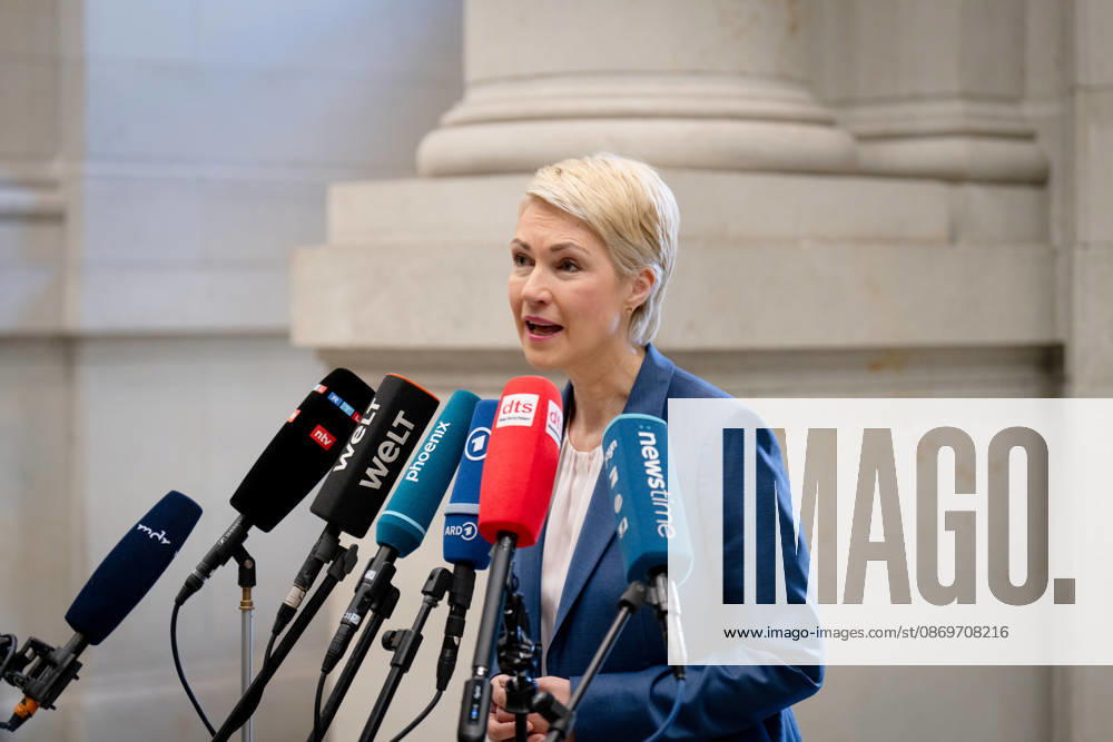 Sitzung, Bundesrat, Ministerpräsidentin, Manuela Schwesig Sitzung, Bundesrat, Berlin, Ministerpräsidentin, Manuela Schwesig Berlin Berlin GER
