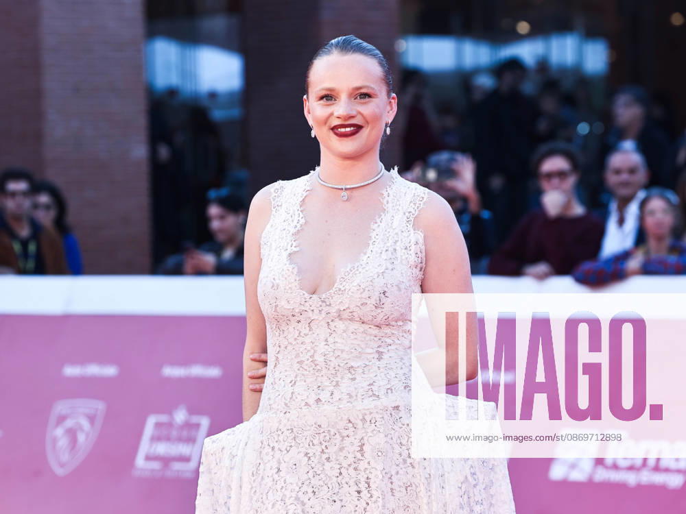 IPA89767727 - Roma Cinema Fest 2026. Day 4 Eurotrash Film Photocall. Pictured: Luna Wedler