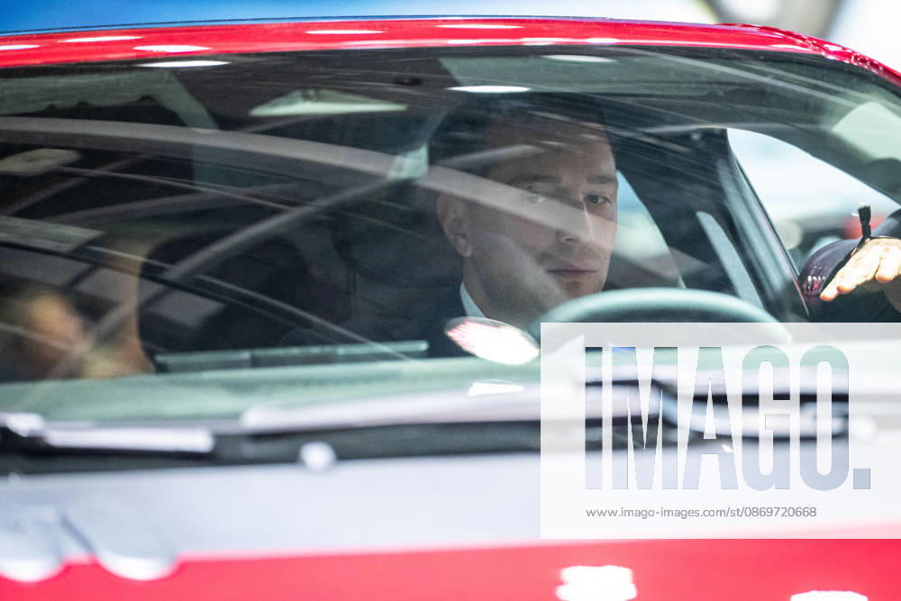 Jordan Bardella visit the Paris Motor Show - Paris President of French far-right party Rassemblement National (RN) Jordan Bardella during a visit at the 91st edition of the international Paris Motor Show (Mondial de l’auto) at the Porte de Versailles in Paris on October 16, 2026. Photo by Alexis Jumeau ABACAPRESS.COM Paris France
